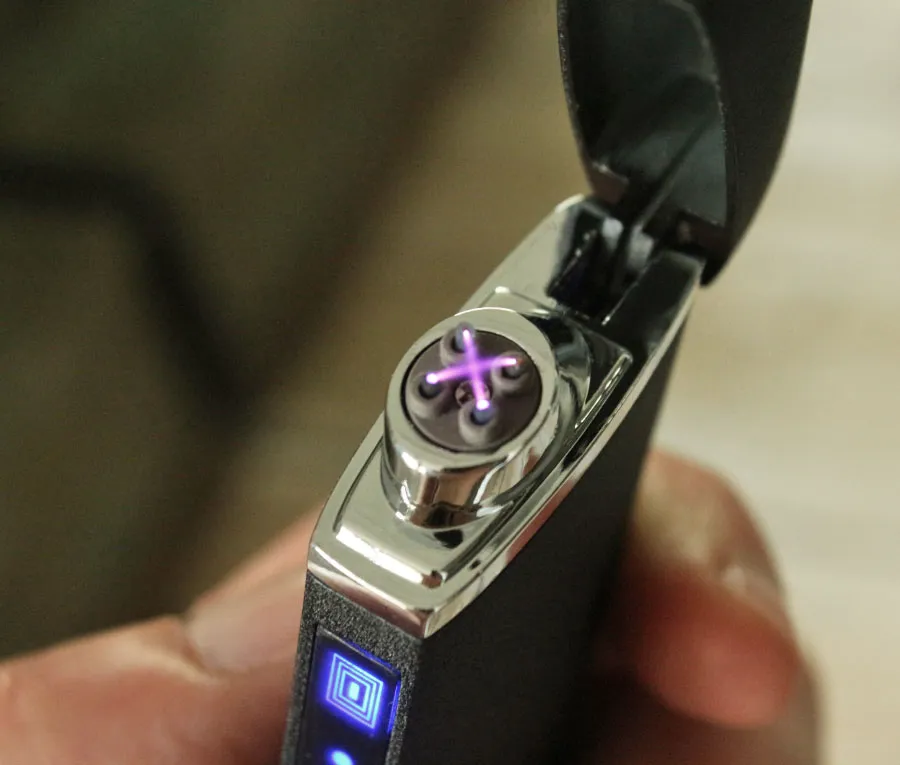 Briquet USB gravé à son Nom.